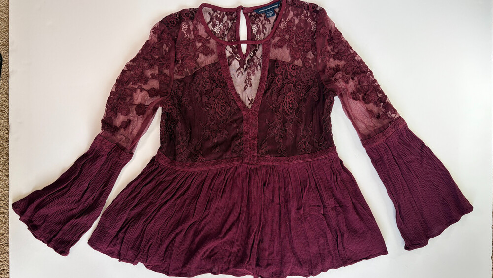 American Eagle Outfitters Lace Peplum Blouse Burgundy Long Sleeve Size S/P